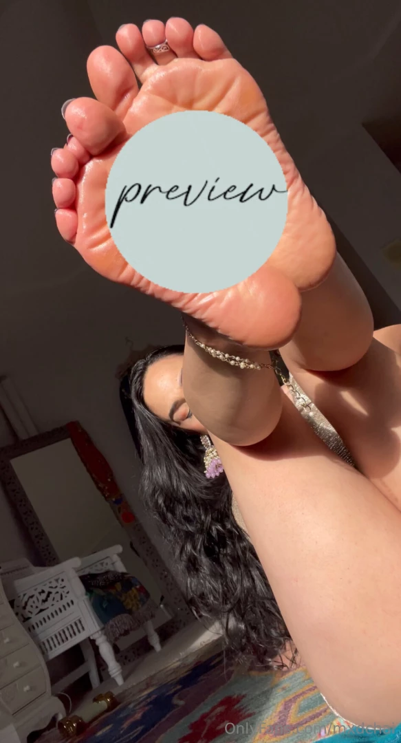 Can i put my soft wrinkled soles on your face while i moan 5 soles part 1 