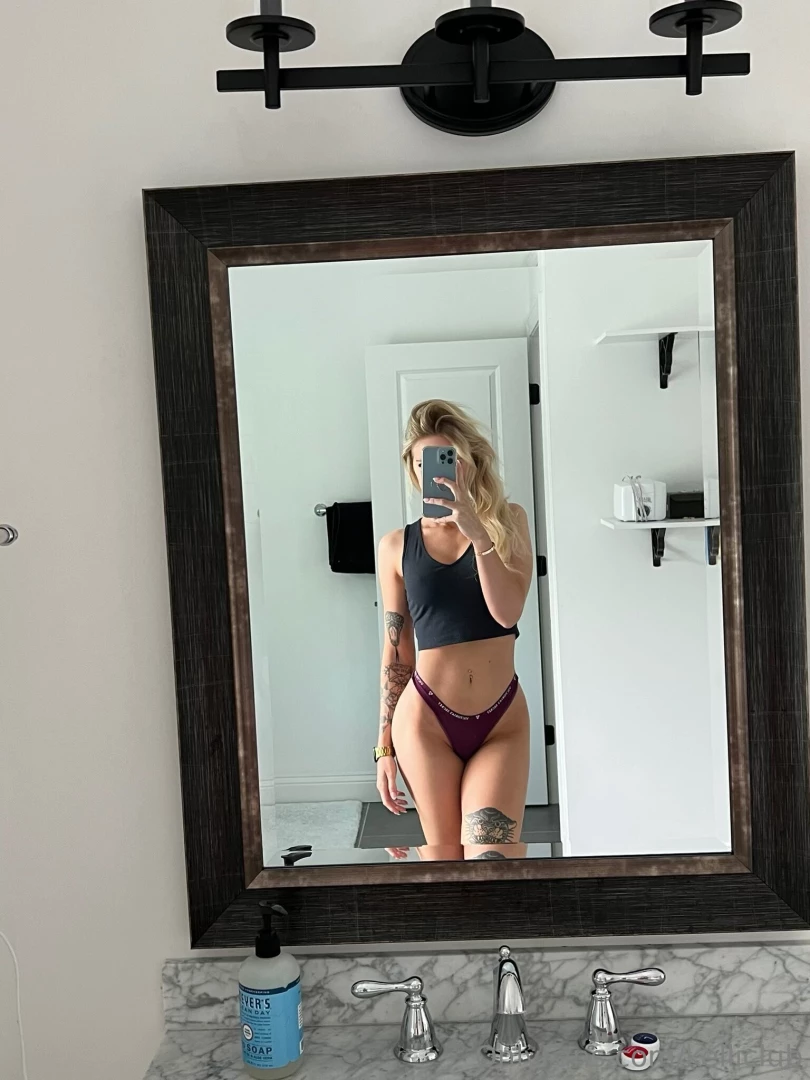 I m here to blow your mind and your cock 