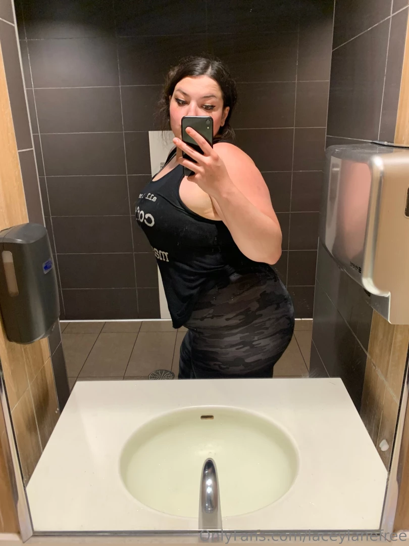Like if you d fuck me in a public bathroom part 1 