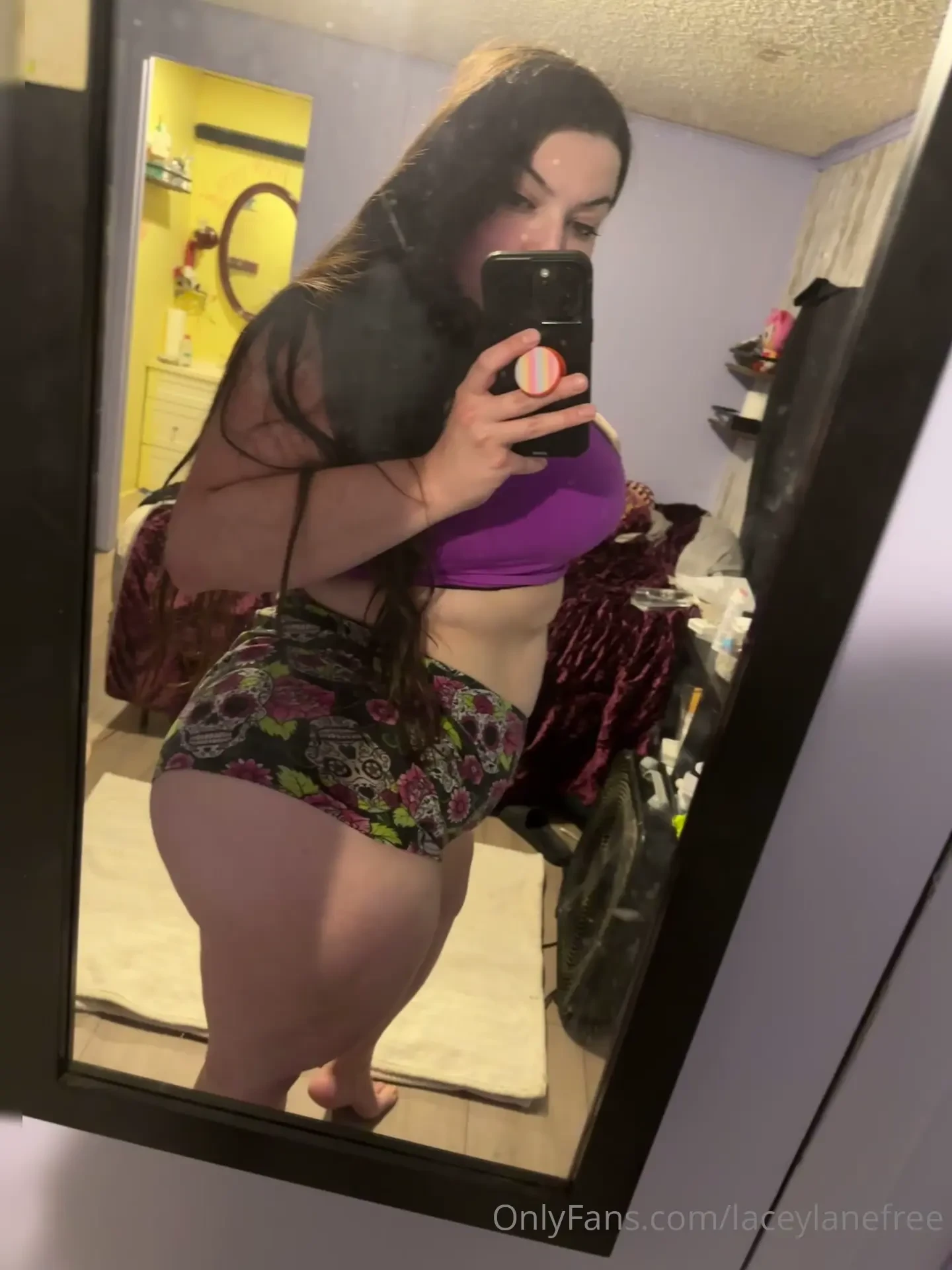 Like for more booooty vids 