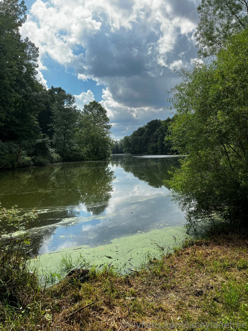 Started my day fishing for the second time this week got a couple vids 