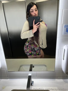 Like if i can spam you with booty pics part 15