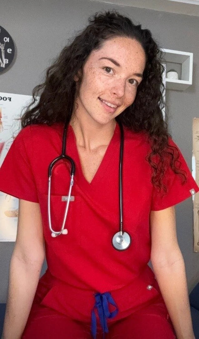 My scrubs aren t staying on for long 