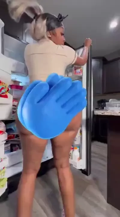 Idk who loves this ass clapping more you or me because i be goinh 