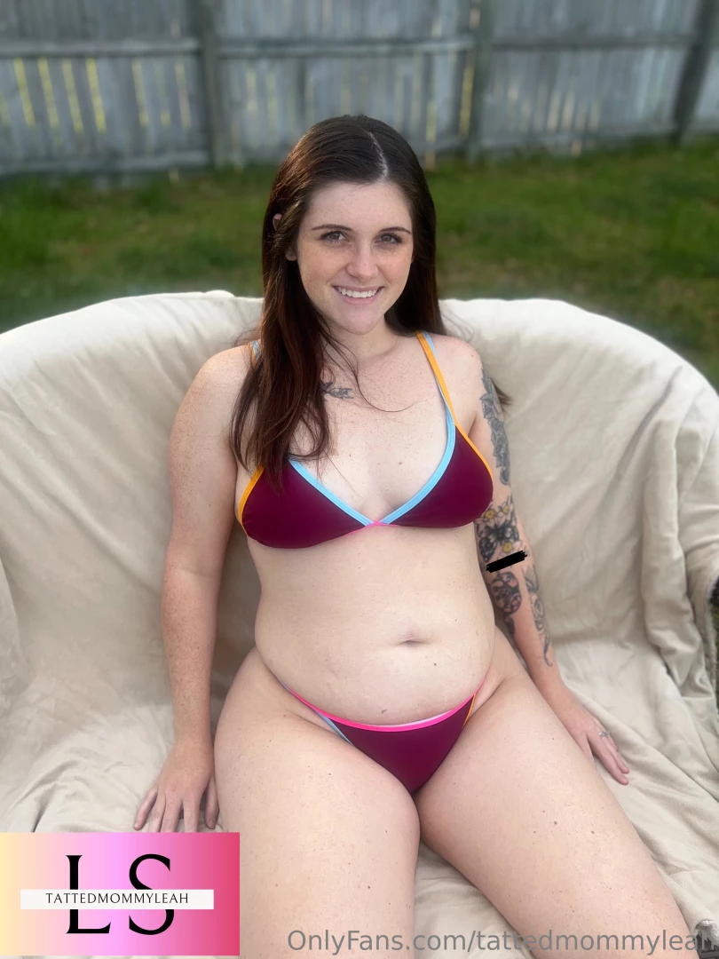 Can pregnant girls still wear bikinis 