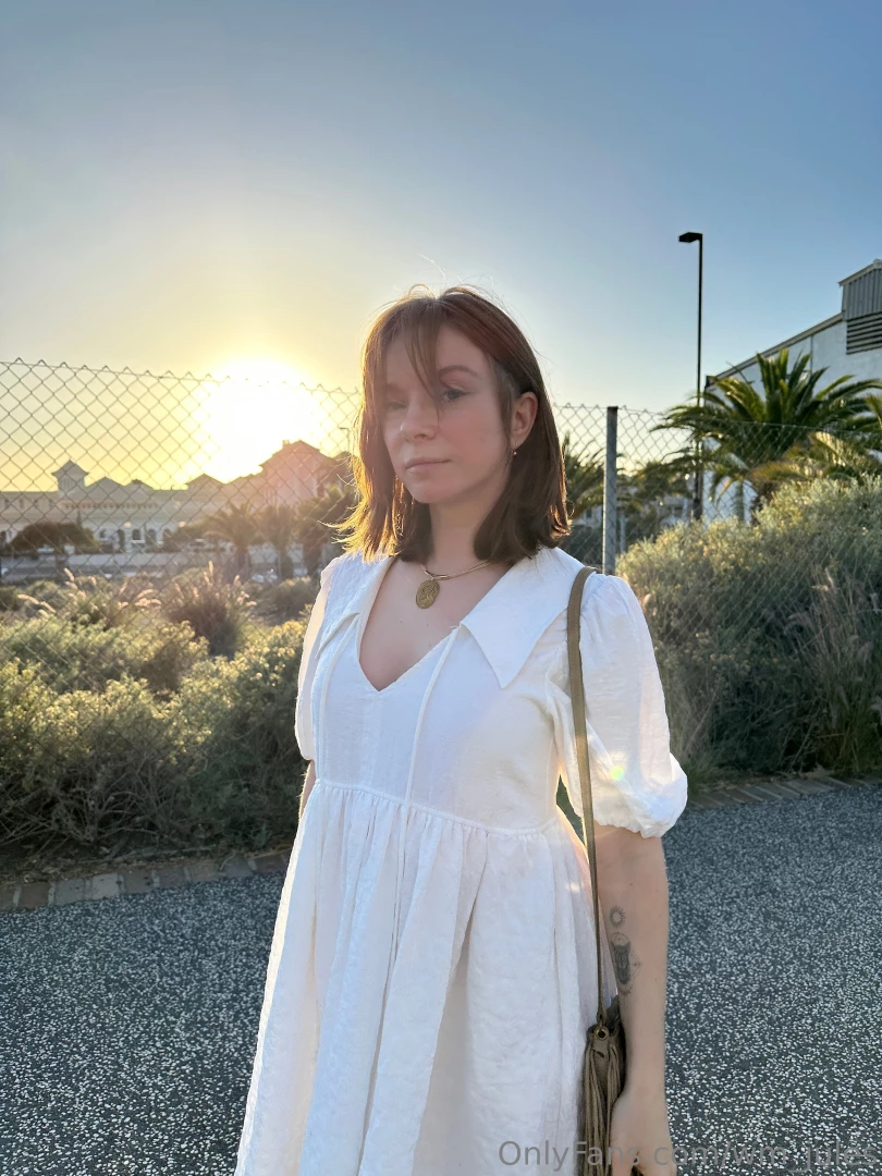 Even sunsets know how to blush around me part 1 