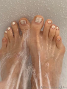 Beauty wrapped in tape is here