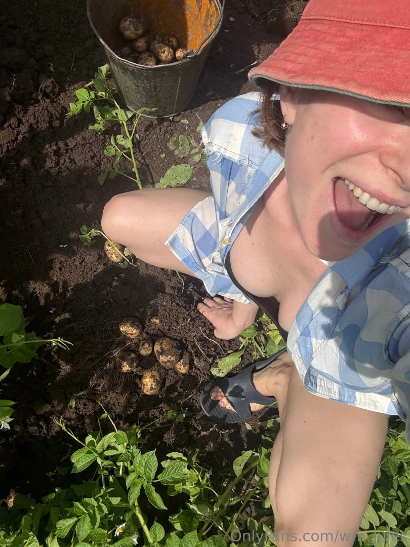 No words just potatoes and me 