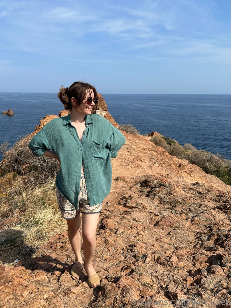 Somewhere on france riviera on my way to saint-tropez part 1 