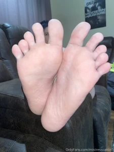 Might have another girl featured soon her soles are the last picture part 2