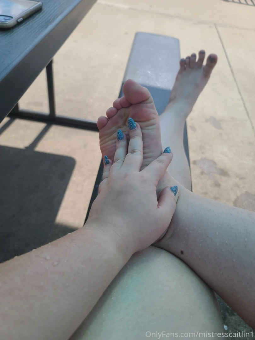 Hope you like my new color now who wants a footjob this week i m part 1 