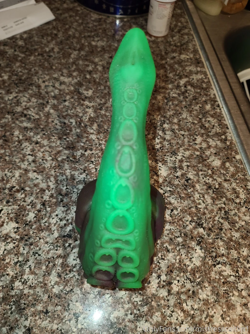 It s here my first bad dragon tako medium size and soft silicone let s part 1 
