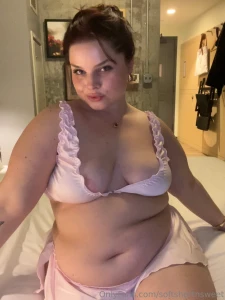 Going out tonight who s helping me indulge part 1