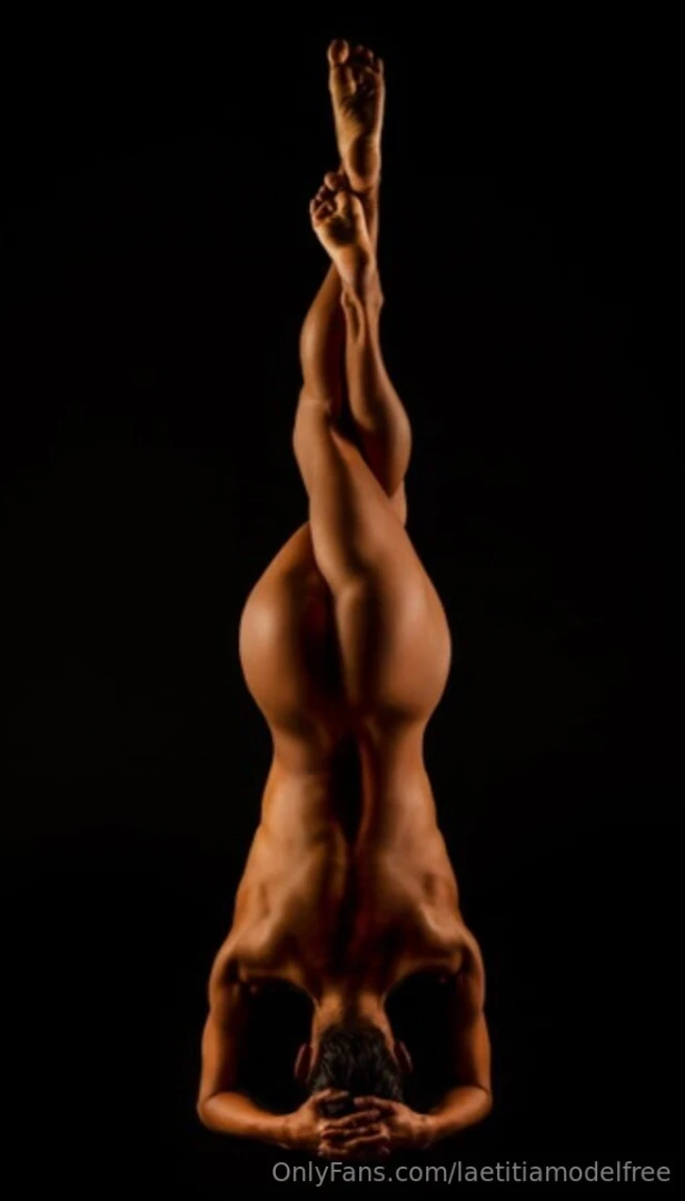 Happy humpday posting daily on my vip account laetitiamodel access 