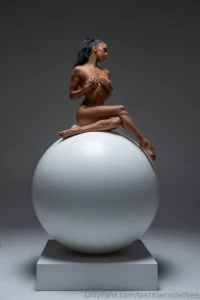 When i entered the studio and saw that huge ball i was like wow i must