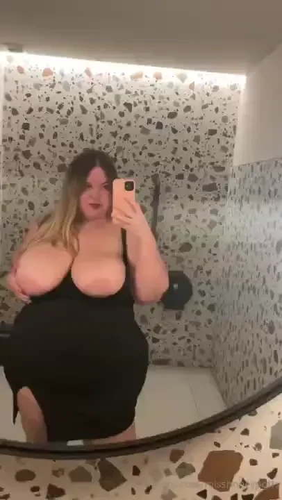 Can you tell i m feeling myself out tonight how do i look 