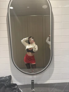 What s stopping you from saying hi don t be shy i don t bite