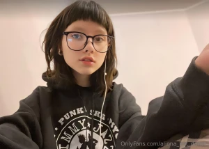 Your home girl byebblue1 she is waiting for you for a deep part 20