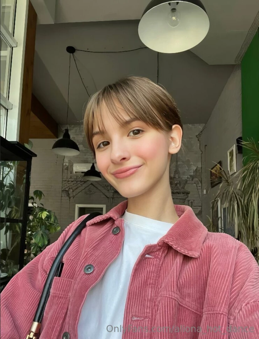 Your home girl mercy_m she is waiting for you for a deep conversation part 395 