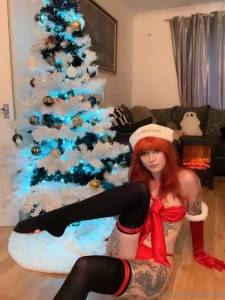 I hope i m not seducing you too much on feed join shpookyseraphina for