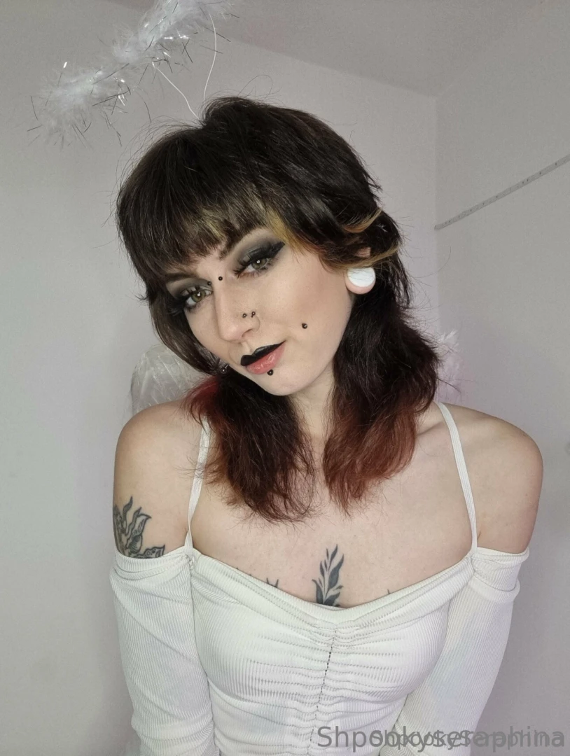 Let this angel sin with you i had so much fun with clit massager i 