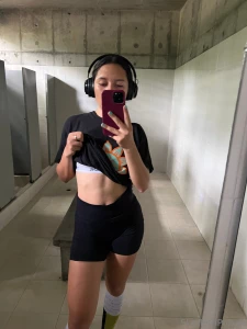 Go to the gym with me babe