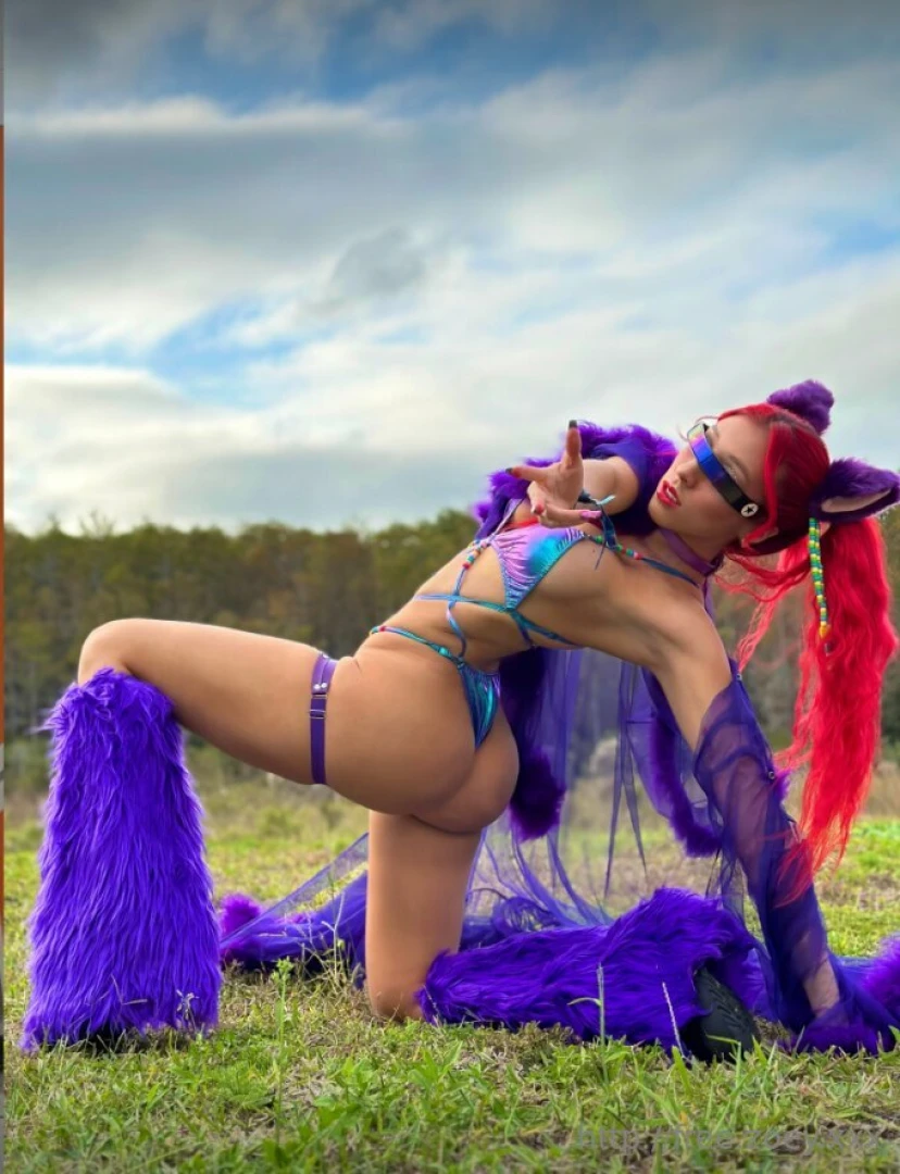 This is probably one of my favorite rave fits https onlyfans com 