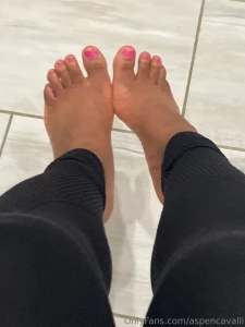 You re such a loser for my feet fresh pedicure send footfetish paypig