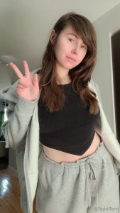 What do you think of my new sweat suit your gurls ass has gotten so part 1