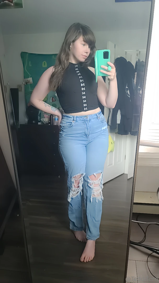 Obsessed with these jeans 