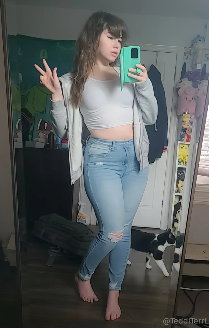 What do we think of today s outfit lt 3 