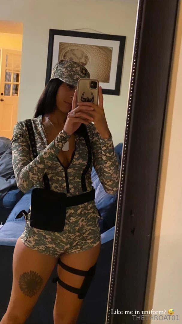 No way im sucking dick like this in uniform like my photo and unlock 