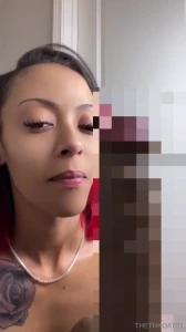 Deepthroating like a sl t and flashing my boobs at the same time it
