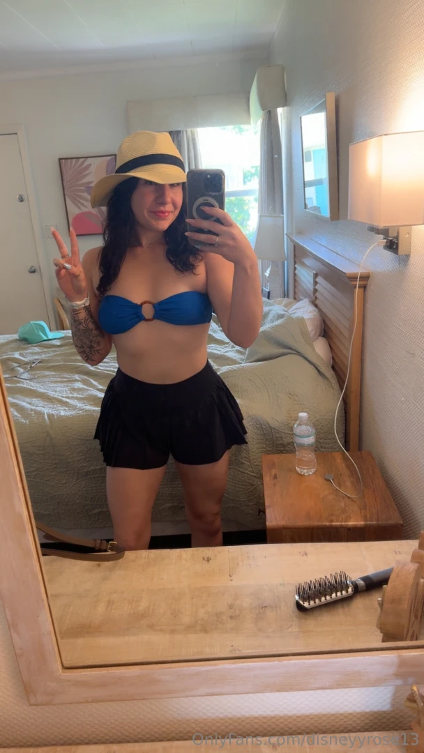 Xxx vip page disneyyrose part 17 