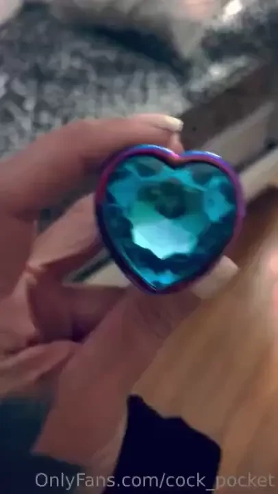 I can t wait to see this pretty plug in my ass tonight remember the 