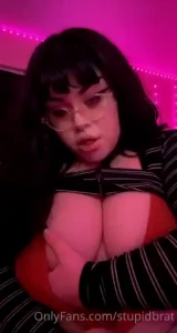 Feeling kinda horny after streaming on twitch