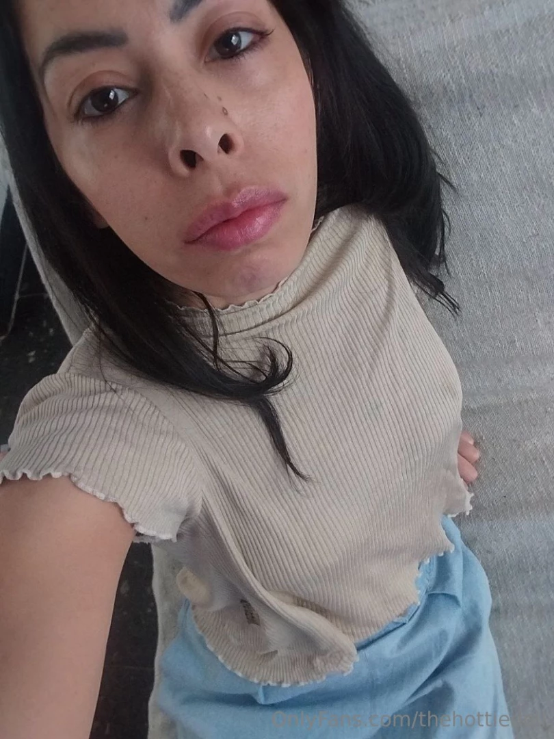 Hey what are you doing i m waiting for you don t be afraid to tell me 