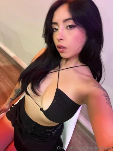 From 1 to 10 how sexy do you think i am