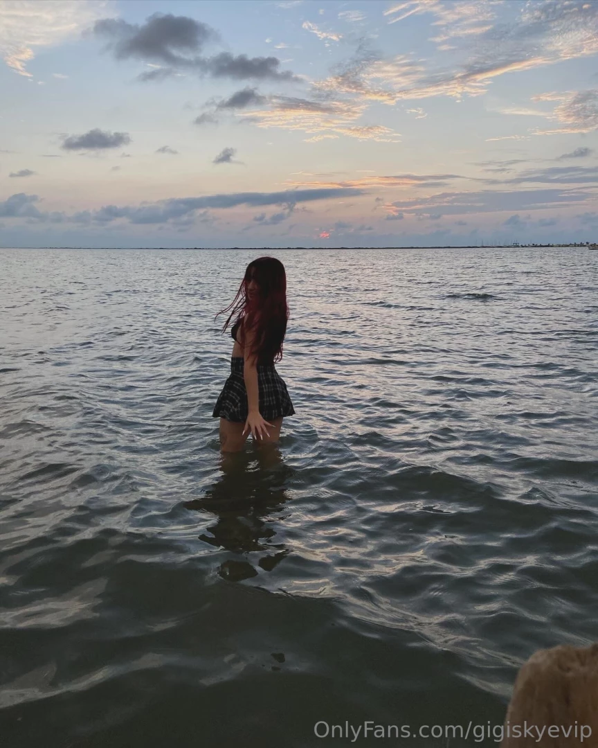 Beach or a picnic for a sweet date with me part 1 