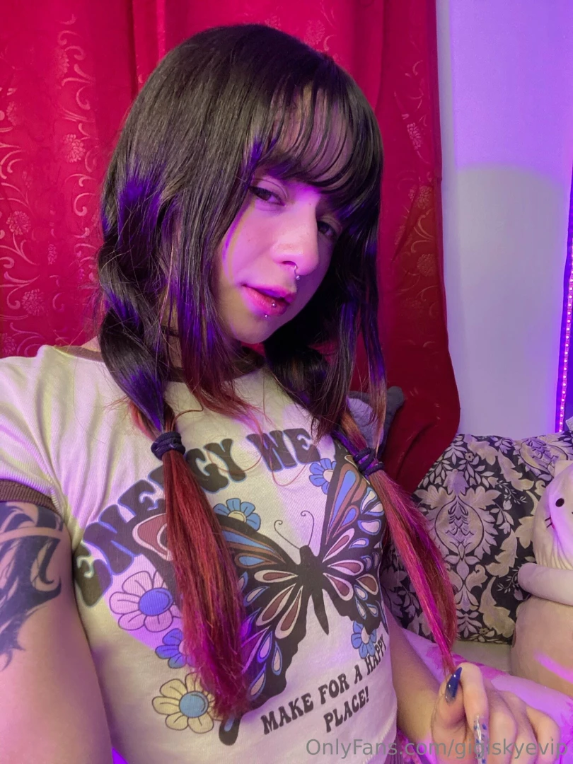 Just want to know for future ideas hehe ponytail or normal 