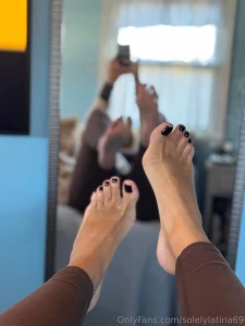 Nothing better than some mirror pics happy friday