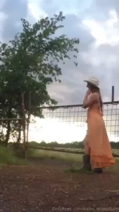 Full 11min video sent to your dm