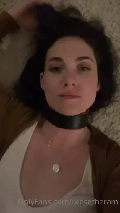 My sleep collar makes me feel sooo safe 