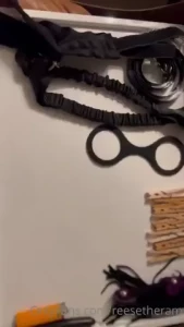 Would you to see the wax on me while i m tied up