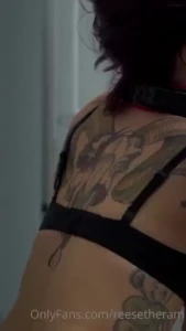 Boom i like it like that she s work that back i don t know how to act