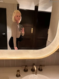 Bathroom selfies never get old when theres sexy lighting i m back guys