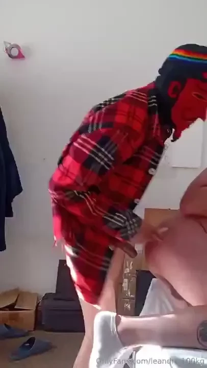 Ufffgg como me da pija este enmascarado pronto lo subo completo papis 