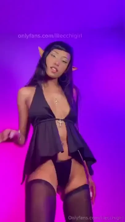 Can t post on ig so it s your lucky day lewd tok for you lt 3 i ve got 