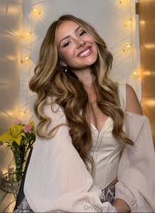 I m missing my long sexy hair i d love to go get my extensions in this part 2