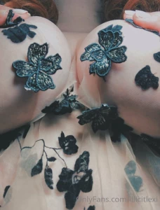 Hey guys if you send me a tip towards re-stocking my makeup i ll let